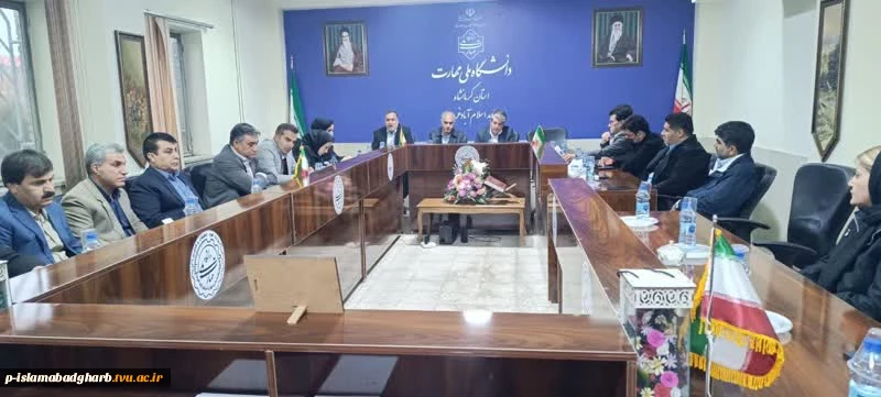 گزارش مختصر اختتامیه از مراسم تجلیل به مناسبت هفته پژوهش و فناوری