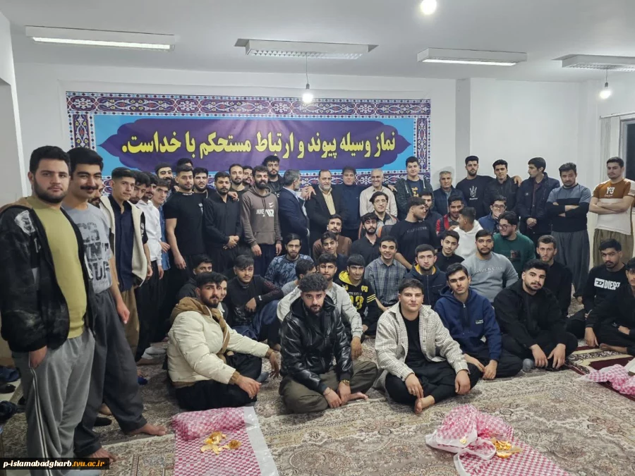 برگزاری مراسم جشن شب یلدادر خوابگاه احمدی روشن  4